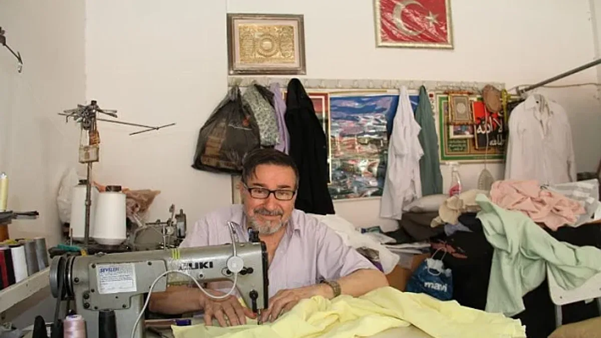 69 yıldır dikiş makinesi başında geçen bir ömür