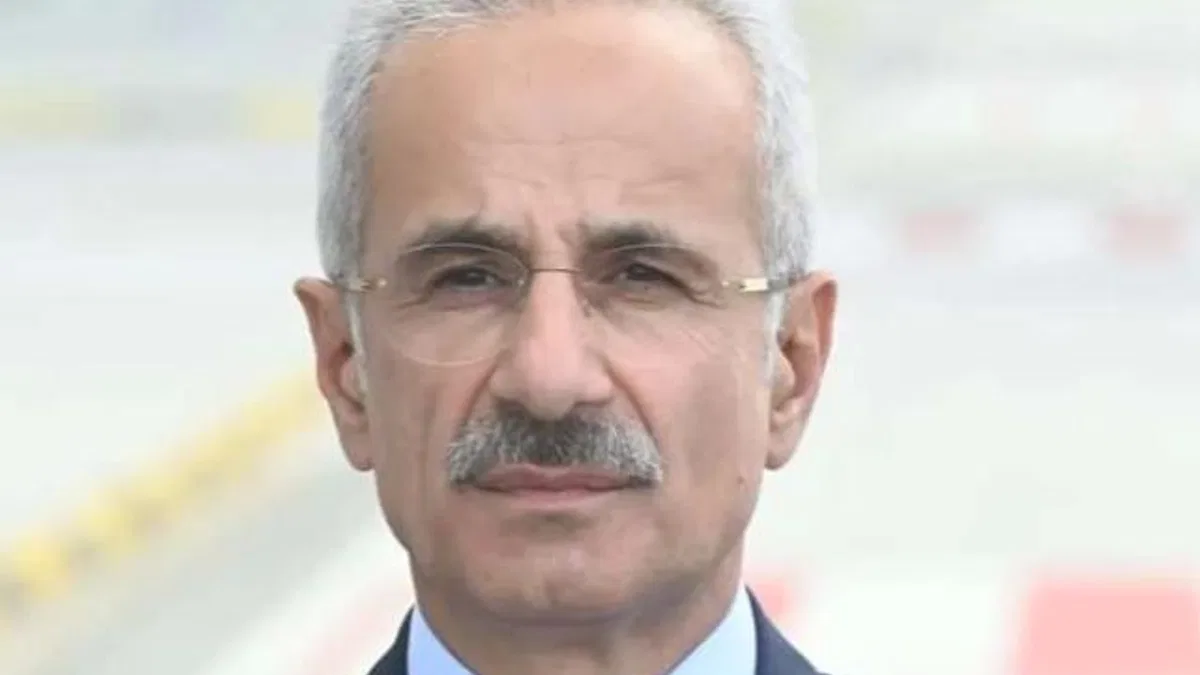 Uraloğlu'ndan Instagram açıklaması: Geri dönüş bekliyoruz
