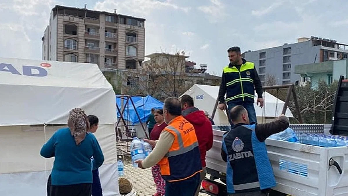 Gölcük Belediyesi Hatay'da Yaraları Sarmaya Devam Ediyor
