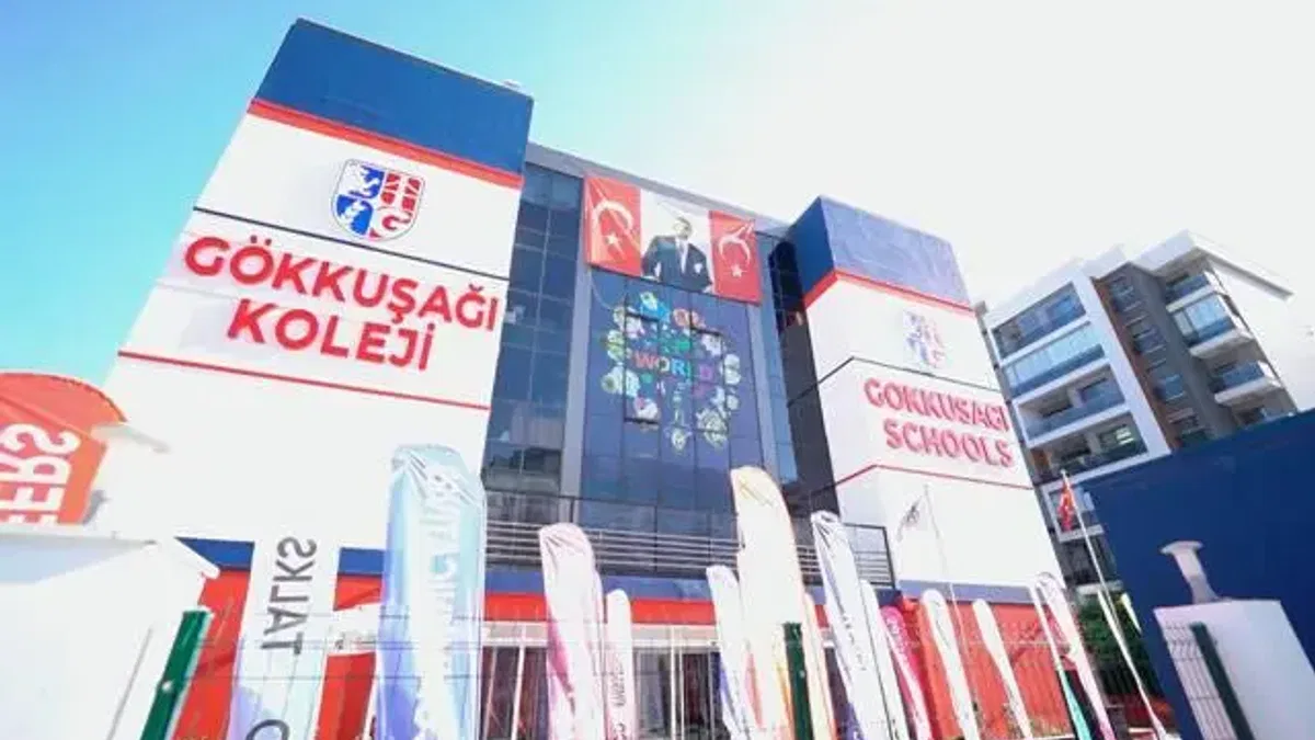 İzmir'de Eğitimin Işıltılı Cevheri: Gökkuşağı Koleji
