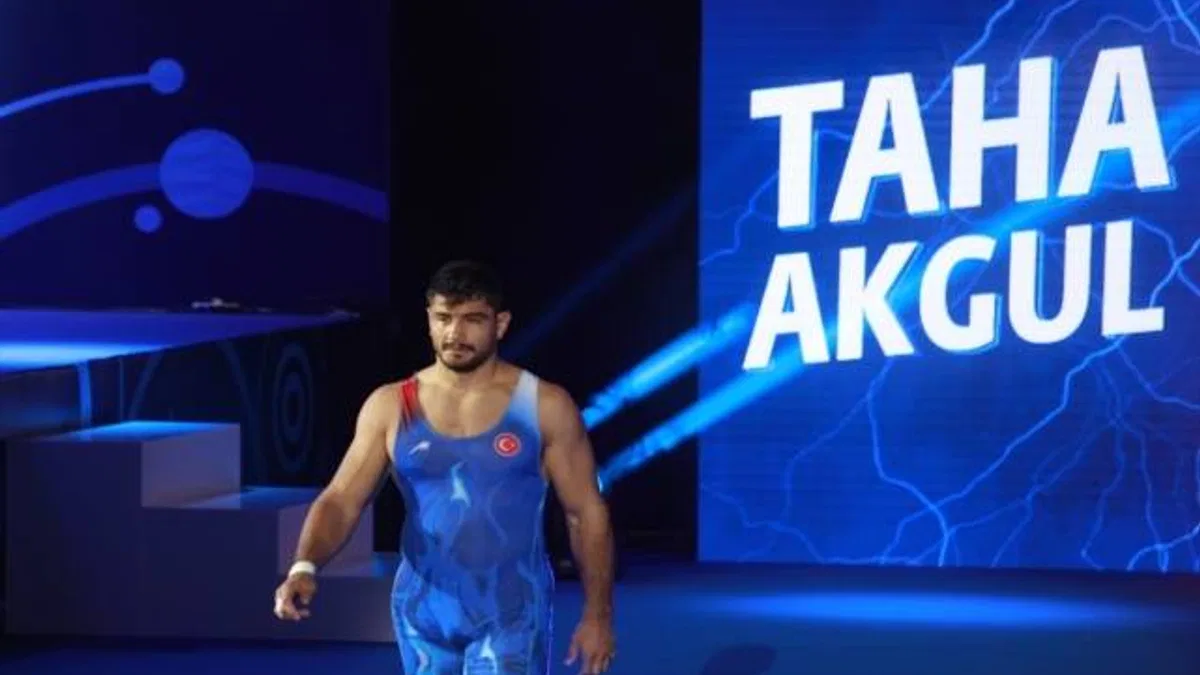 Taha Akgül, 3. kez dünya şampiyonu oldu