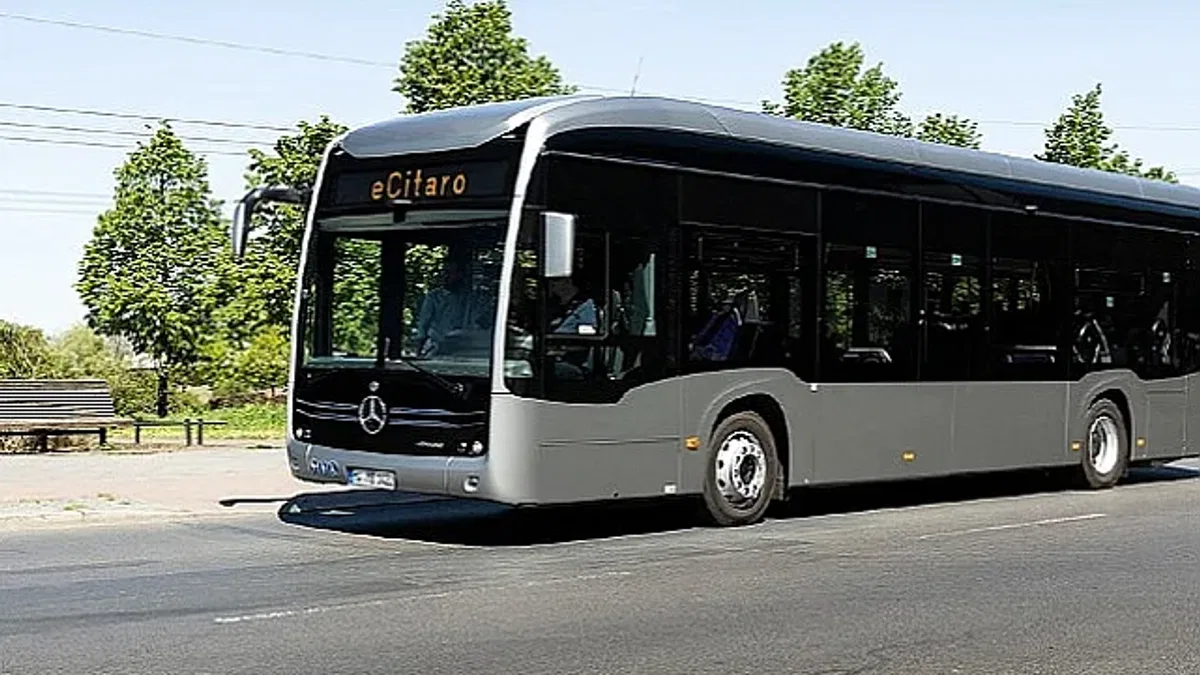 Daimler Buses en son teknolojiye sahip otobüslerini Global Test Sürüşü Etkinliği'nde tanıttı