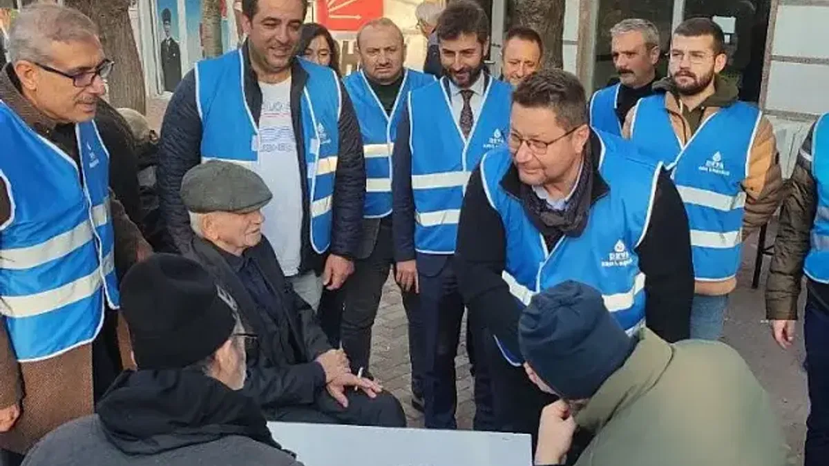 'Mavi Yelekliler' Bursa'da Görükle sakinleriyle buluştu