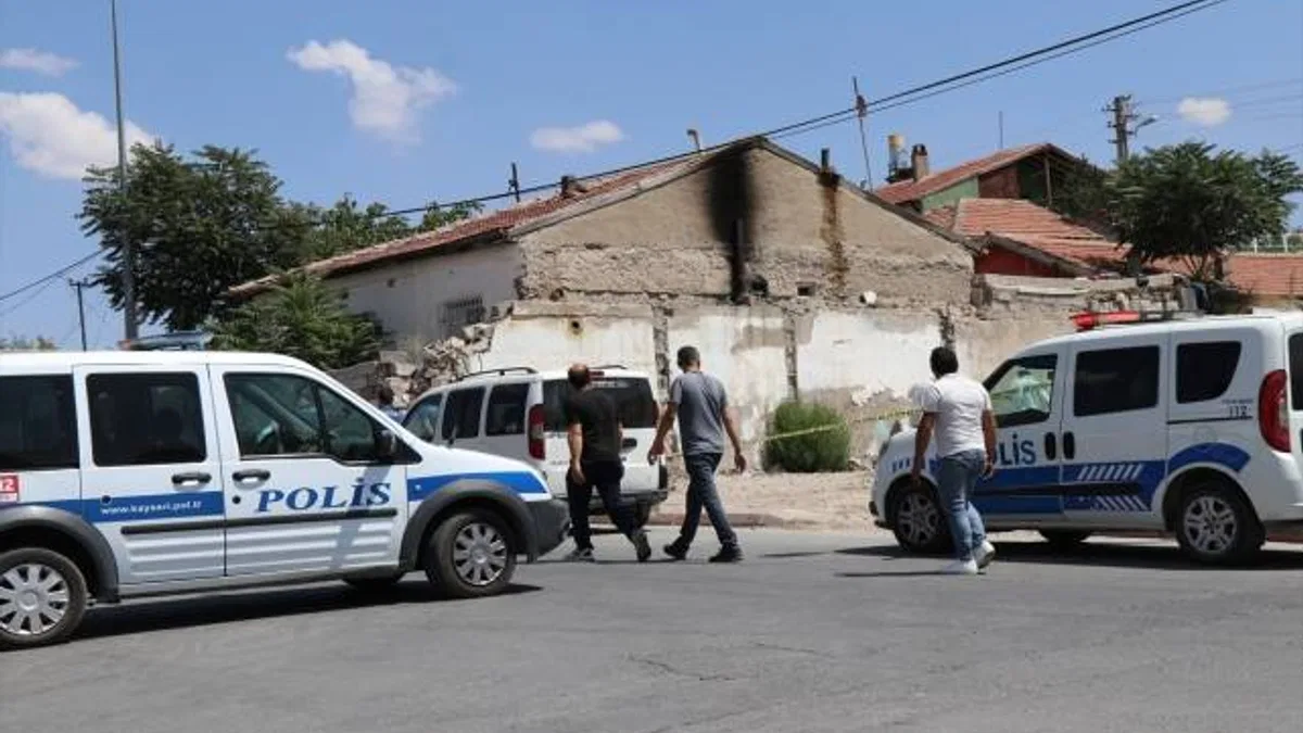Kayseri'de pazarcılar arasında çıkan kavgada 3 kişi yaralandı
