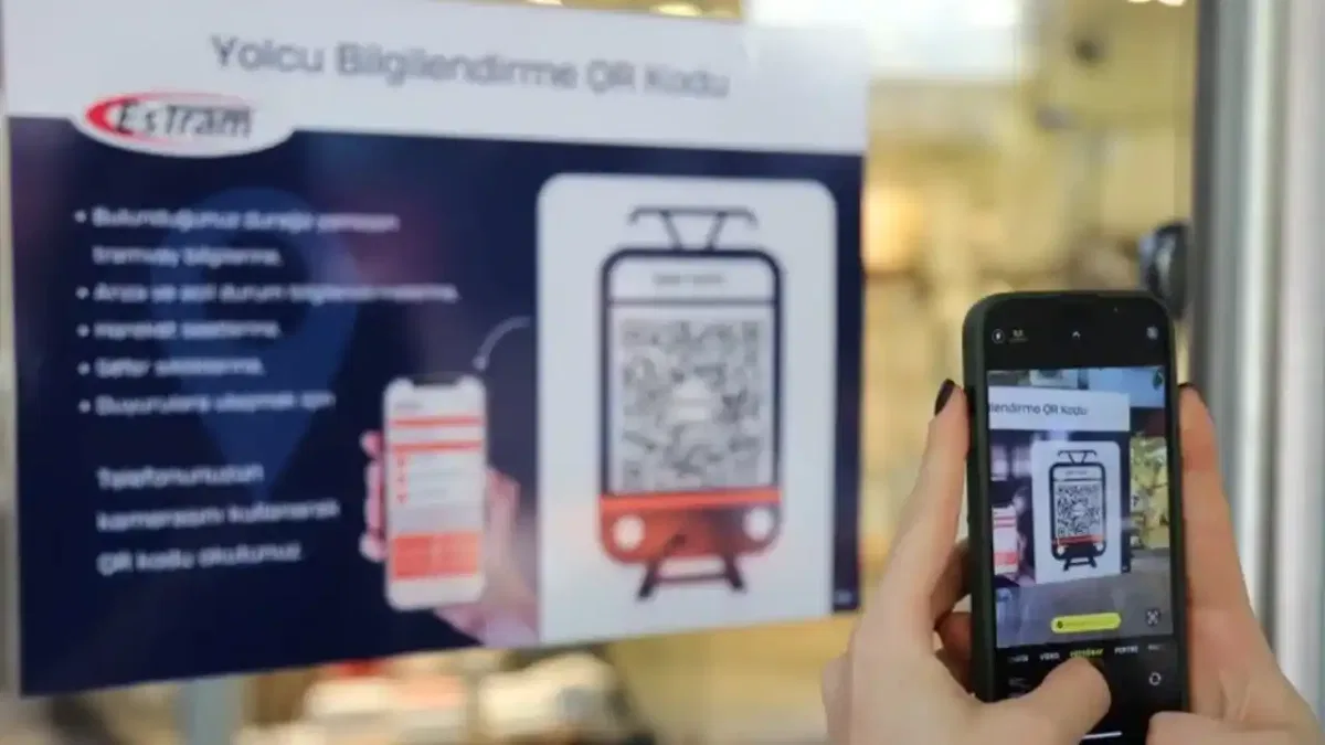 Eskişehir'de tramvay duraklarında QR kod dönemi başladı