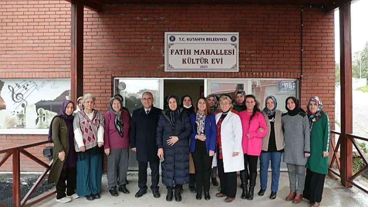 Kütahya Belediyesi üreten kadınlara konuk oldu