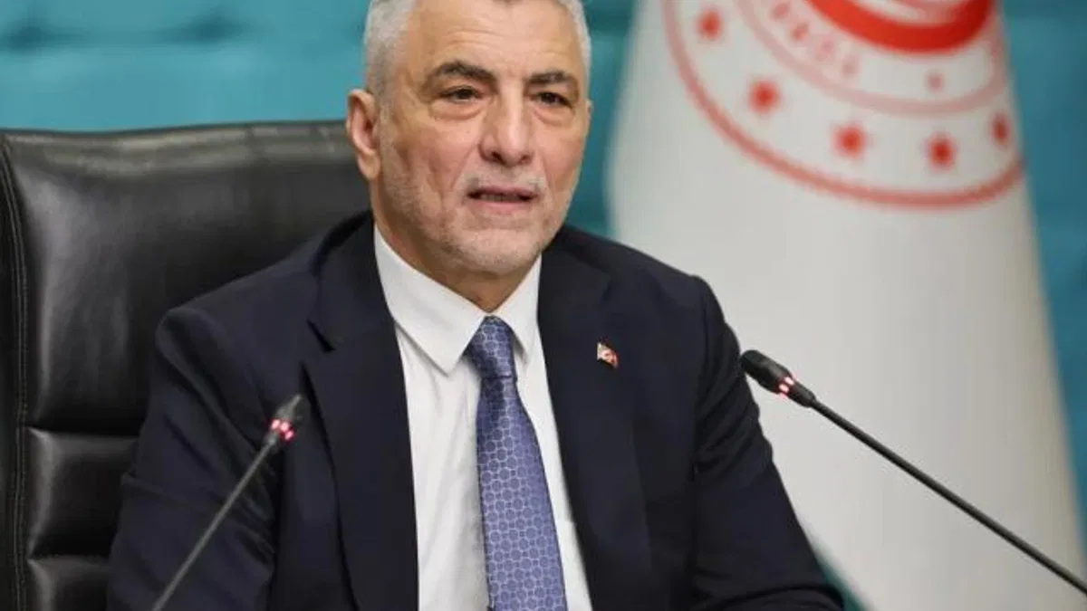 Bakan Bolat: Makroekonomik istikrar güçleniyor... Cari işlemler 3 milyar dolar fazla verdi