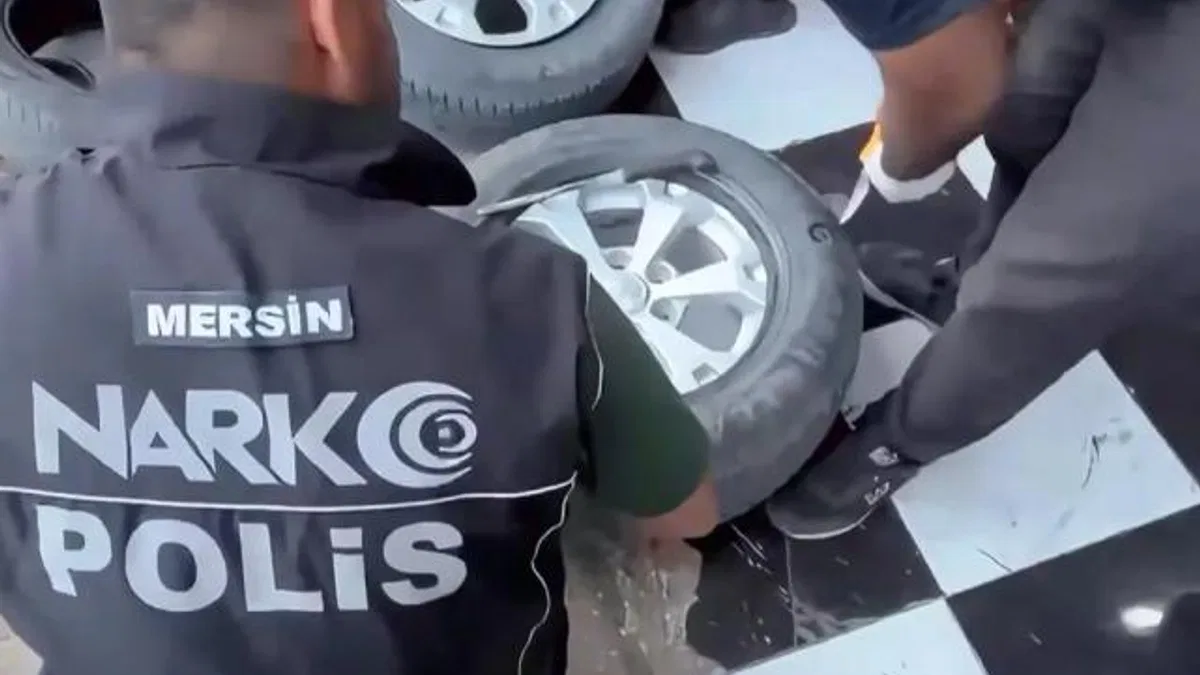 Mersin'de lastiklere gizlenmiş kilolarca eroin ele geçirildi