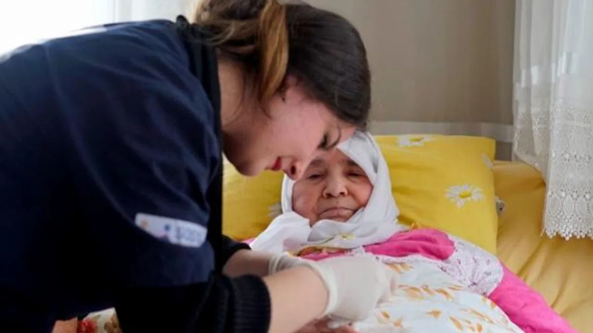 Evde Bakım Yardımı ödemeleri hesaplara yatıyor