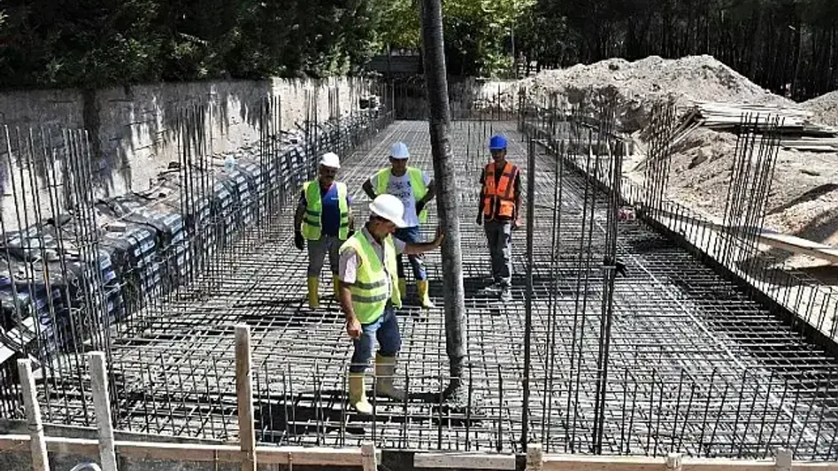 Bursa Osmangazi'den Emek'e modern spor tesisi