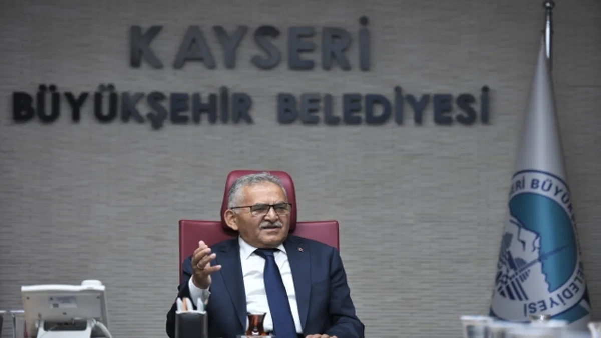 Başkan Büyükkılıç, Erciyes'te yeni sezona hazırlık toplantısı yaptı