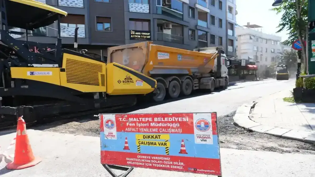 Maltepe'de yıpranan sokaklar asfaltla yenileniyor