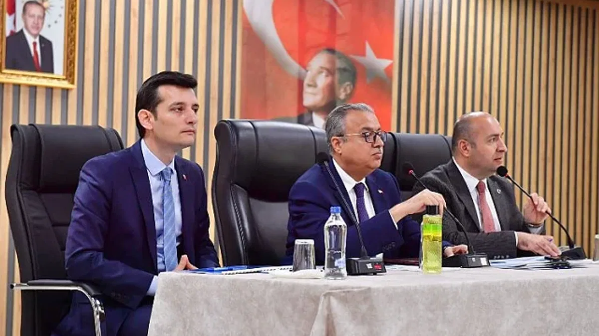 Diyarbakır Valisi'nde Kulp ve Kocaköy'e ziyaret