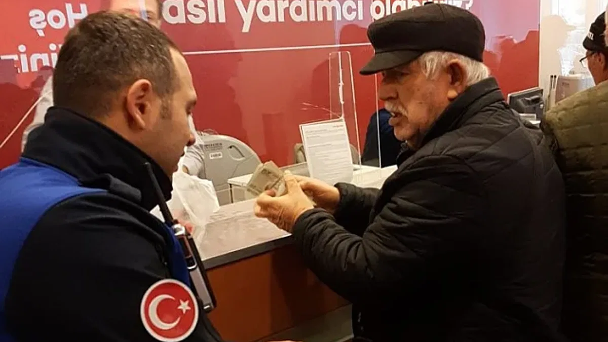 Zabıta sağ olsun... Kaybettiği maaşına bir kaç saatte kavuştu!