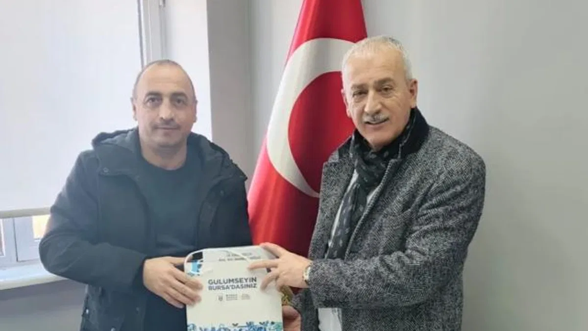 Bursa Büyükşehir'den muhtarlara yeni yıl hediyesi