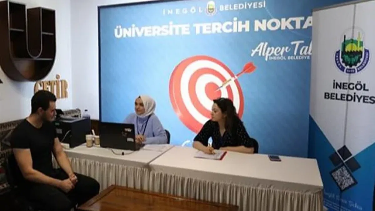 Doğru tercihte İnegöl adayların yanında