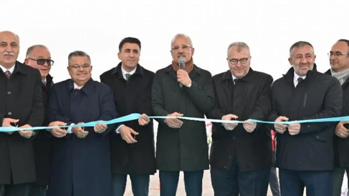 Bursa-Bilecik arası 51 dakikadan 25 dakikaya düştü