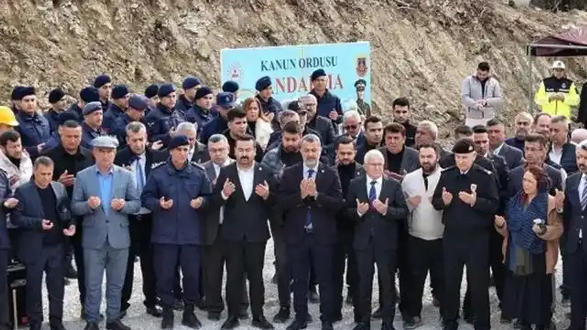 Antalya Kumluca'da yeni hizmet binasının temeli atıldı