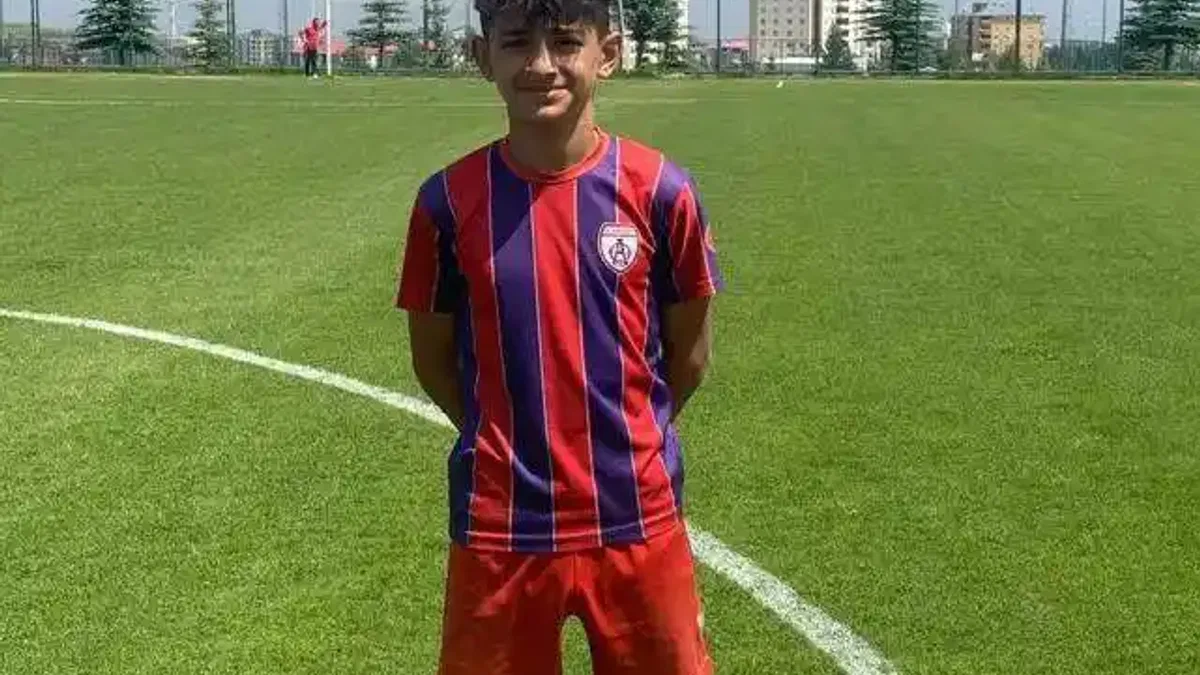 Yeşil Artvinsporlu Miraç, U14 Millilerin İspanya kadrosunda