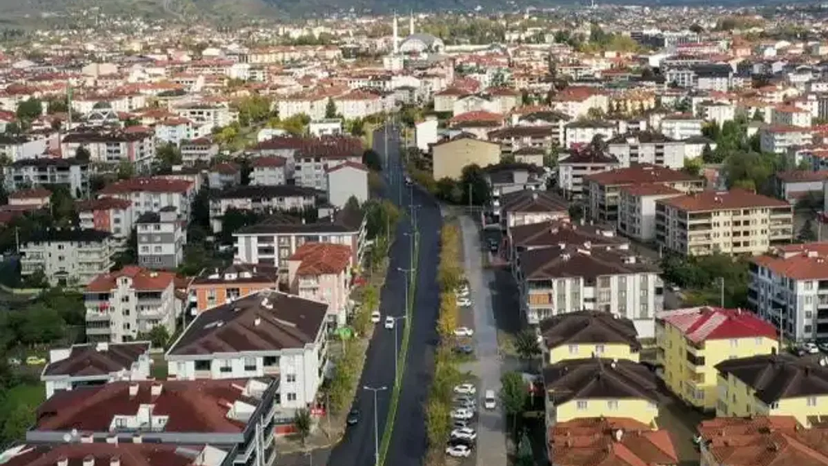 Sakarya Hendek'te Büyükşehir tablo gibi işledi