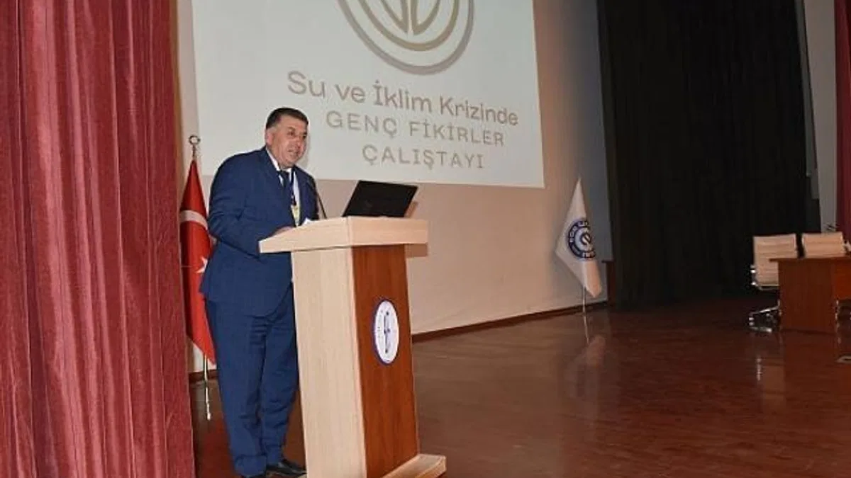 Ege'de "Su ve İklim Krizinde Genç Fikirler Çalıştayı" düzenlendi