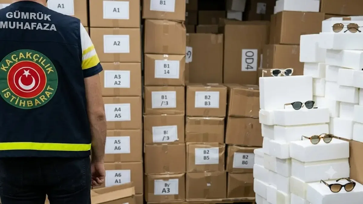Gümrükler'de sahte tıbbi malzeme operasyonu