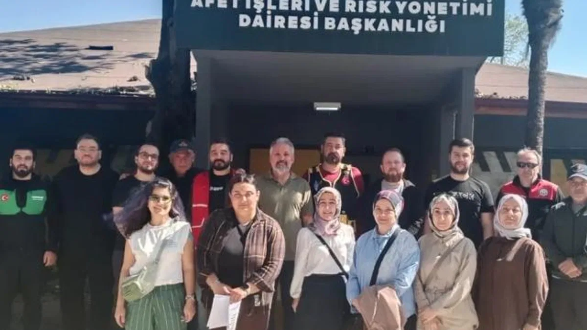 Kocaeli'de afetlerde kesintisiz haberleşme için telsiz eğitimi