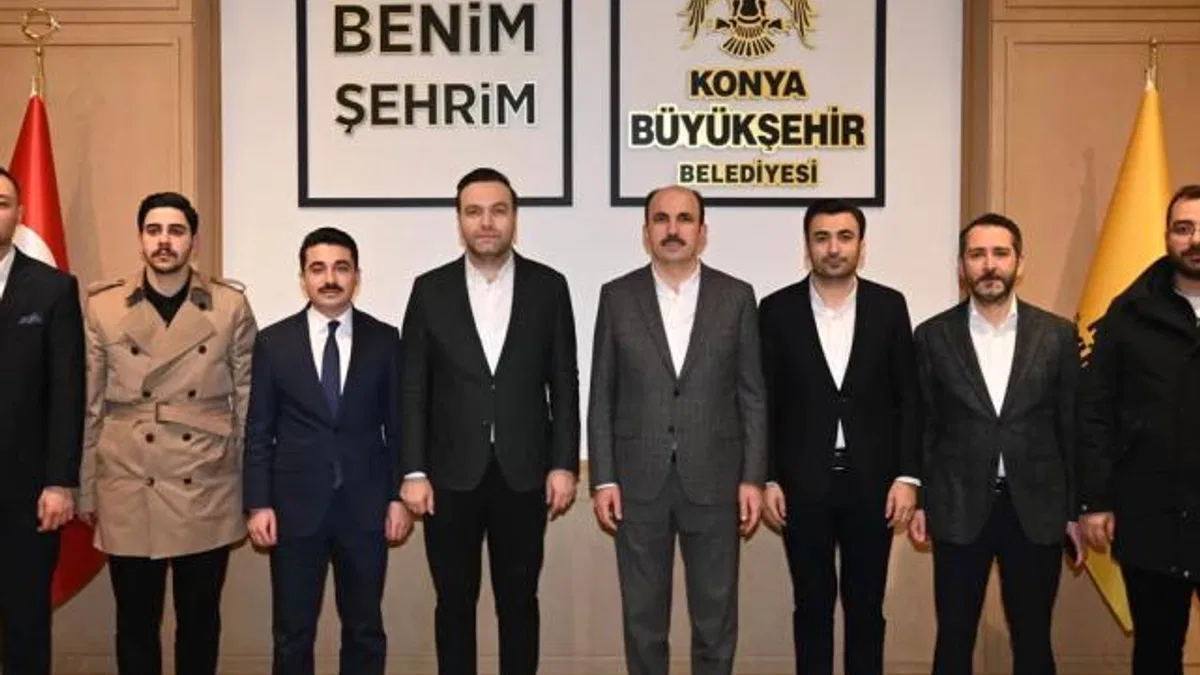 AK Gençlik'ten Konya'da Başkan Altay'a ziyaret
