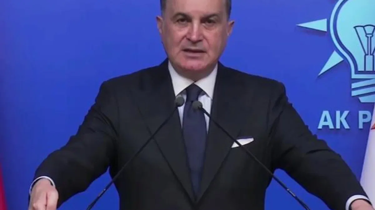 AK Parti Sözcüsü Ömer Çelik'ten,Orta Doğu ve 'Özel' yorumu
