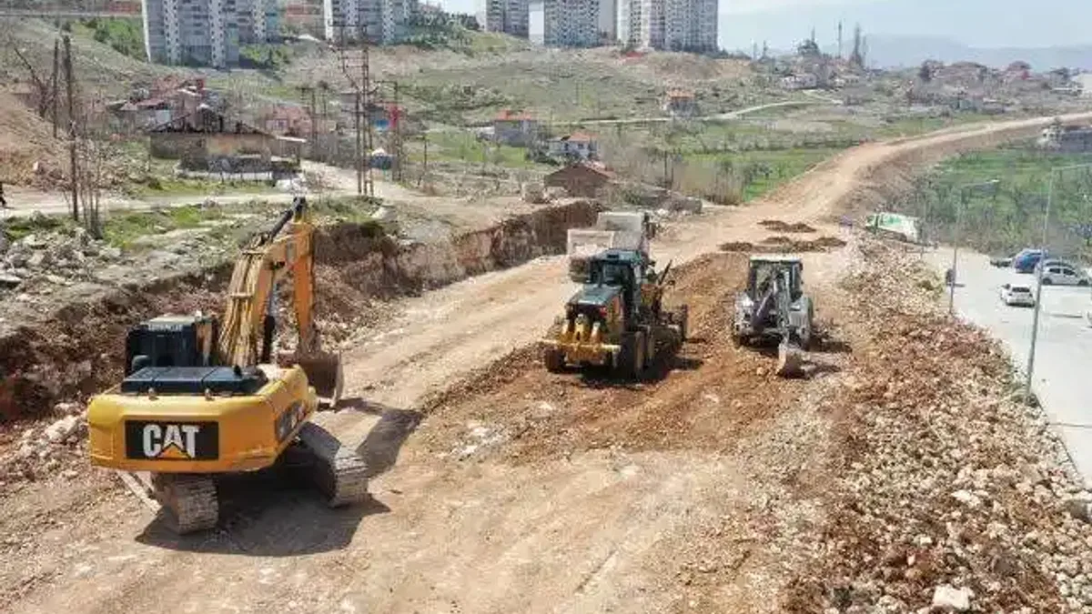 Malatya'da Beydağı ve Yamaç Mahalleleri modern yolla buluşuyor