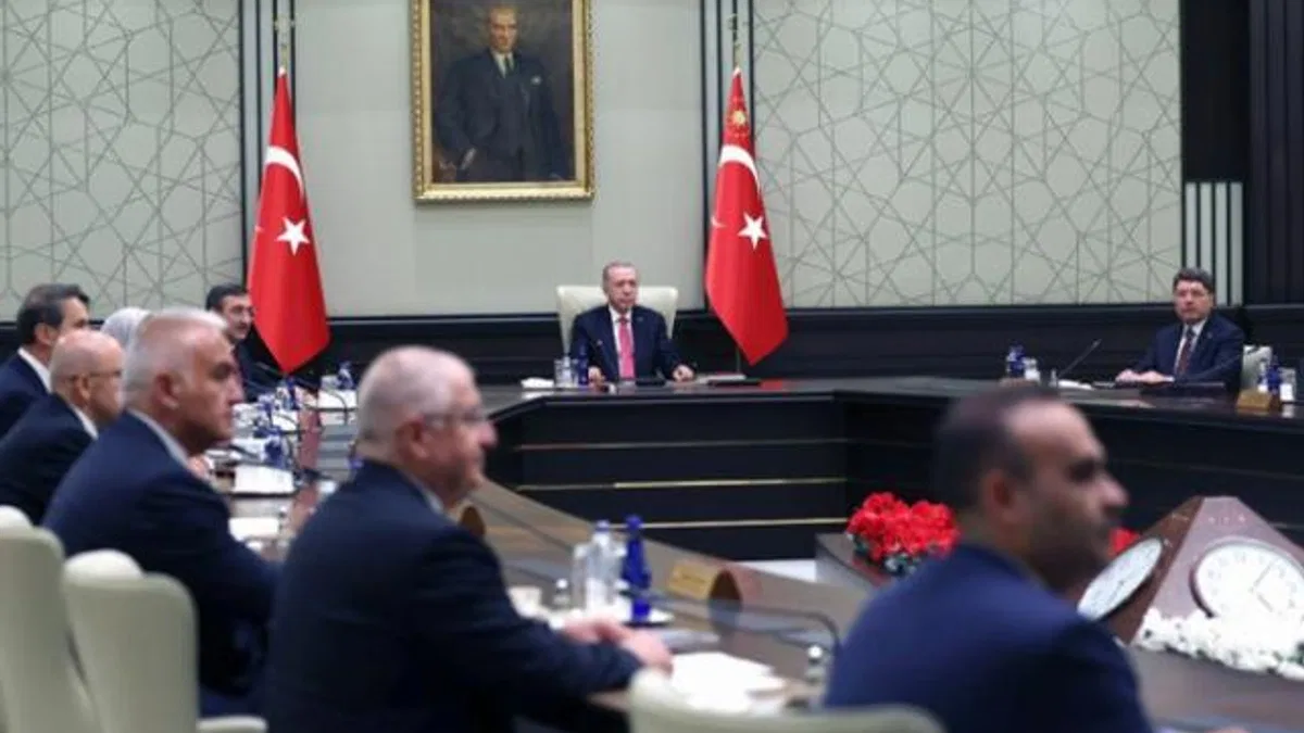 Kabine bugün yoğun gündemle toplanıyor