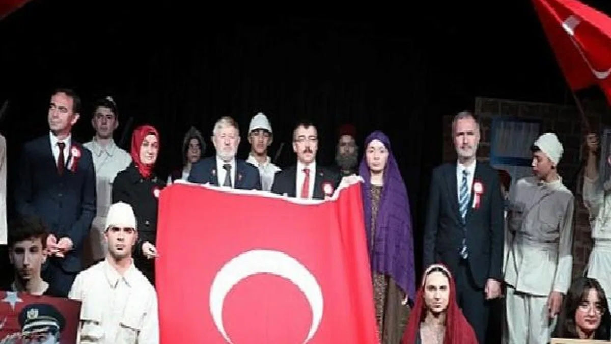 Çanakkale Zaferinin 108. Yılında Şehitlerimiz Törenlerle Anıldı