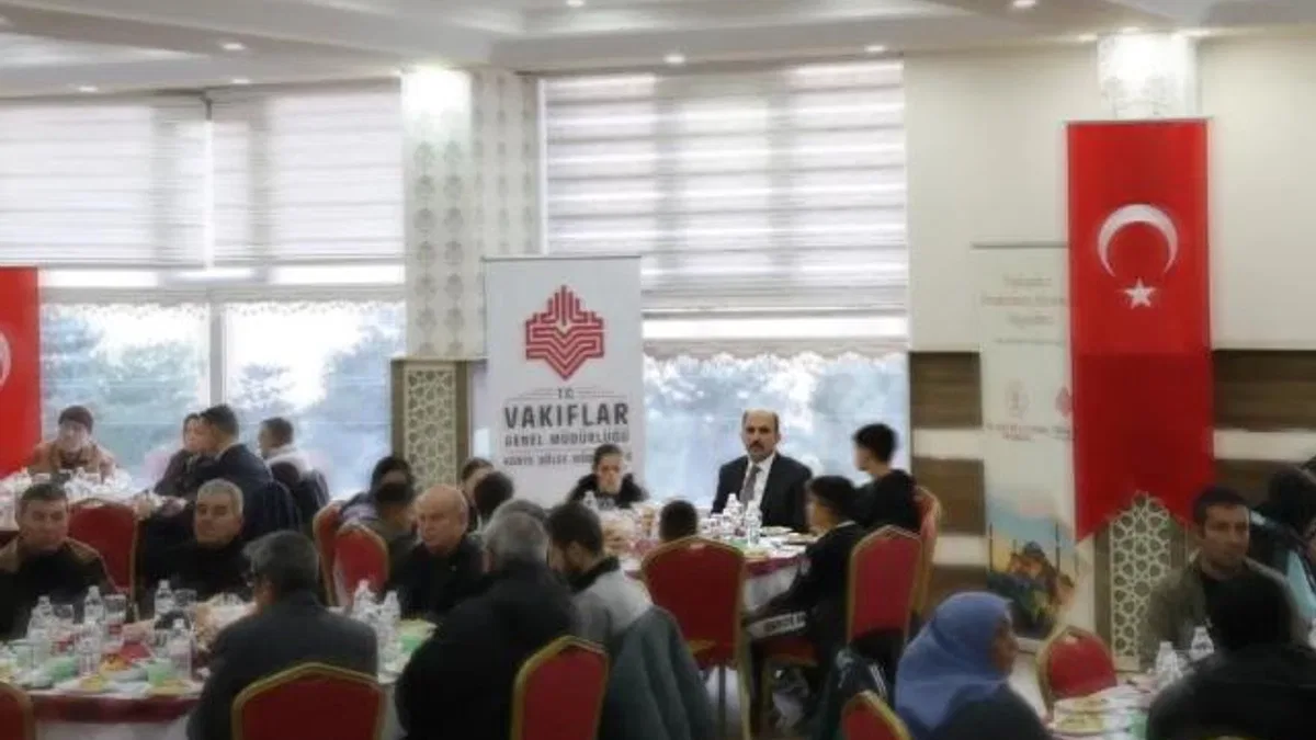 Konya'da Başkan Altay Beyşehirlilerle buluştu