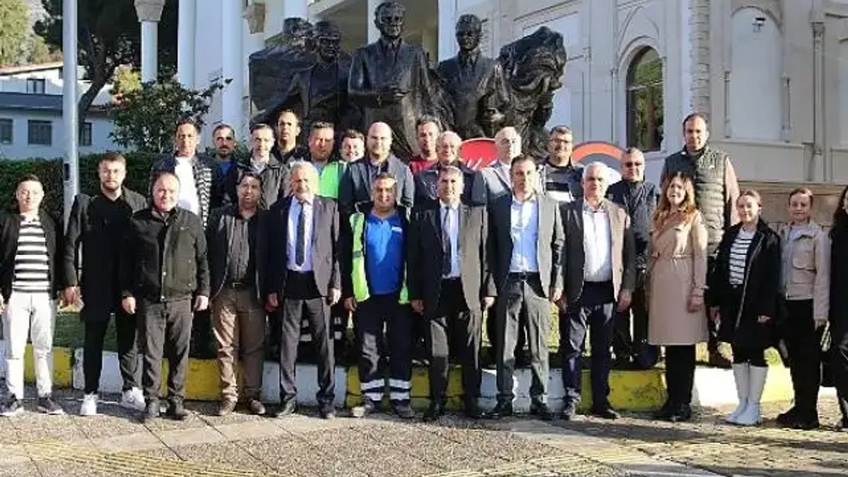 Bayındır'da Öğretmenler Günü Kutlandı