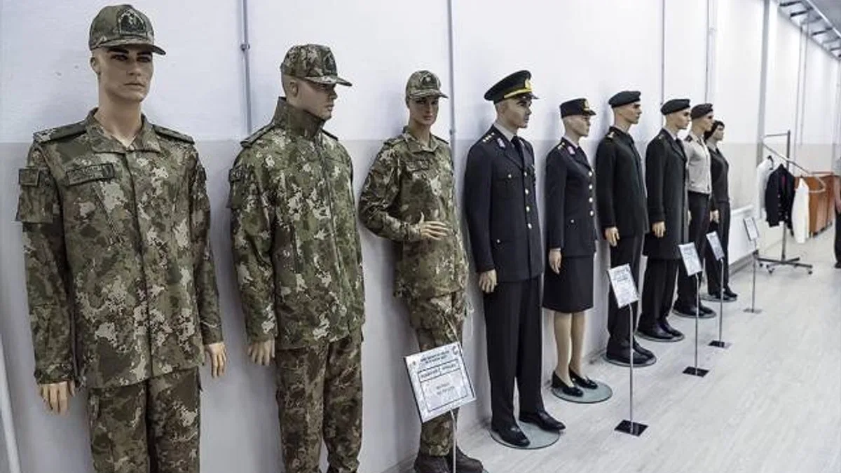 Türk askerinin kamuflajlı elbiselerinde "Sıfır Atık" dönemi başlıyor