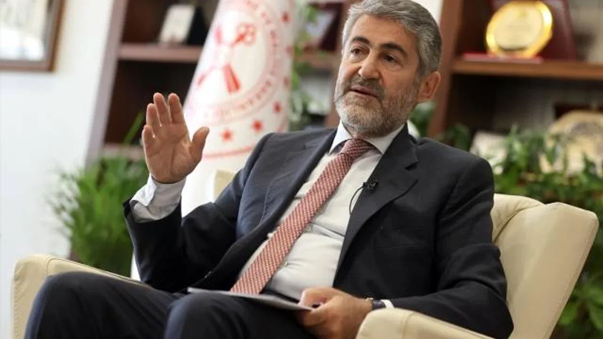 Hazine ve Maliye Bakanı Nebati: (KYK borçları) Ekimde Meclis açılır açılmaz torba yasamız olacak