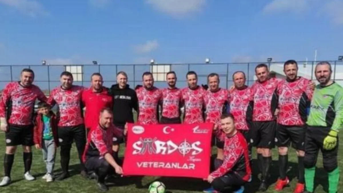 Sardos Veteranlar, Uzunköprü Veteranlar ile 2-2 berabere kaldı