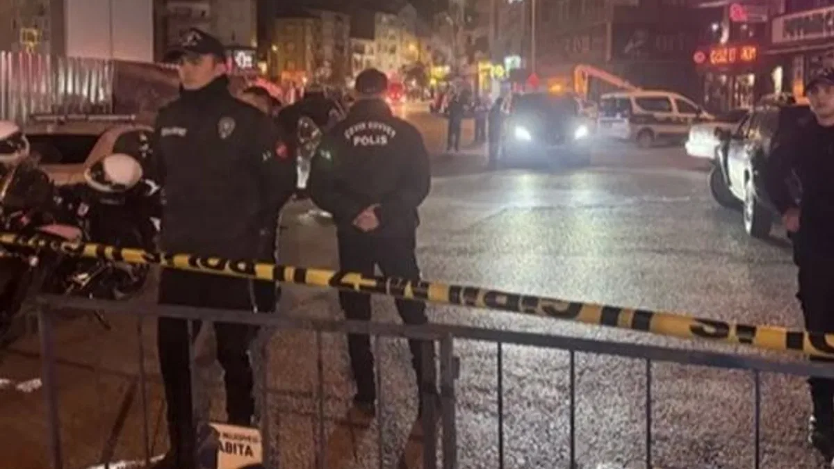 Gebze'de üç bina daha boşaltıldı