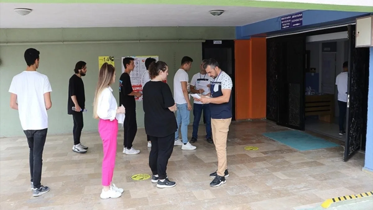 YKS'nin Alan Yeterlilik Testleri oturumu başladı