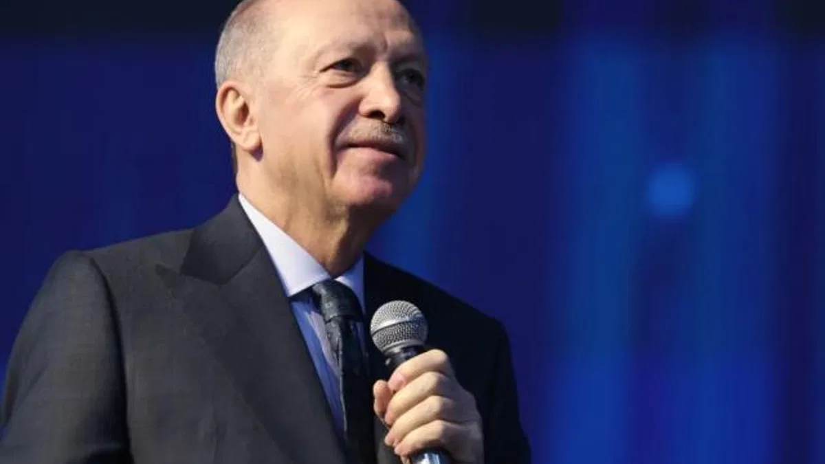 Cumhurbaşkanı Erdoğan yeniden AK Parti Genel Başkanı seçildi