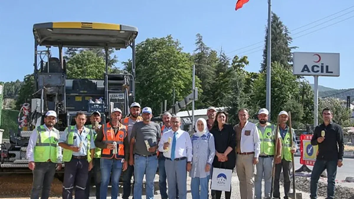Kütahya'da personeli serinleten ikram