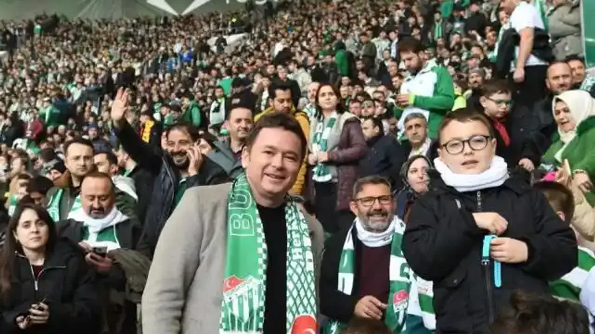 Osmangazili çocuklar Başkan Aydın'la Bursaspor maçına gitti