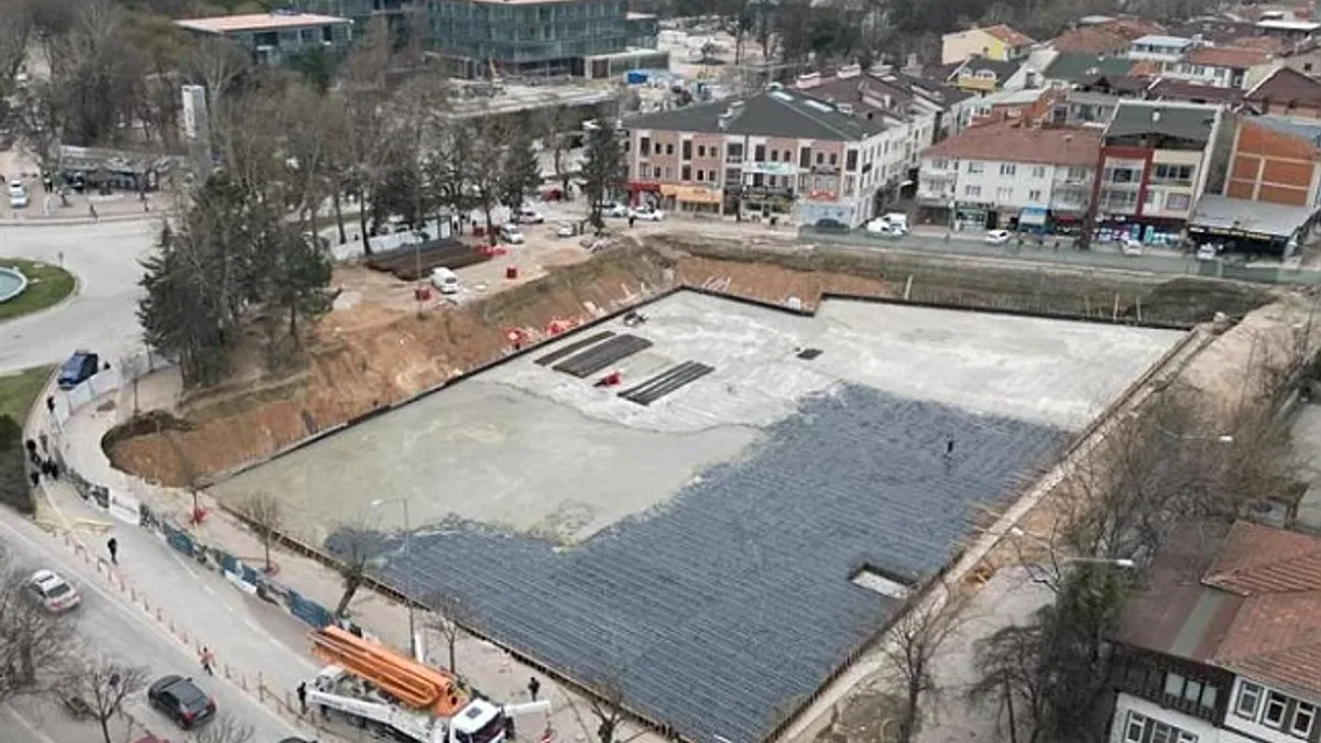 Bursa İnegöl'de 'Merkez Park' şekilleniyor