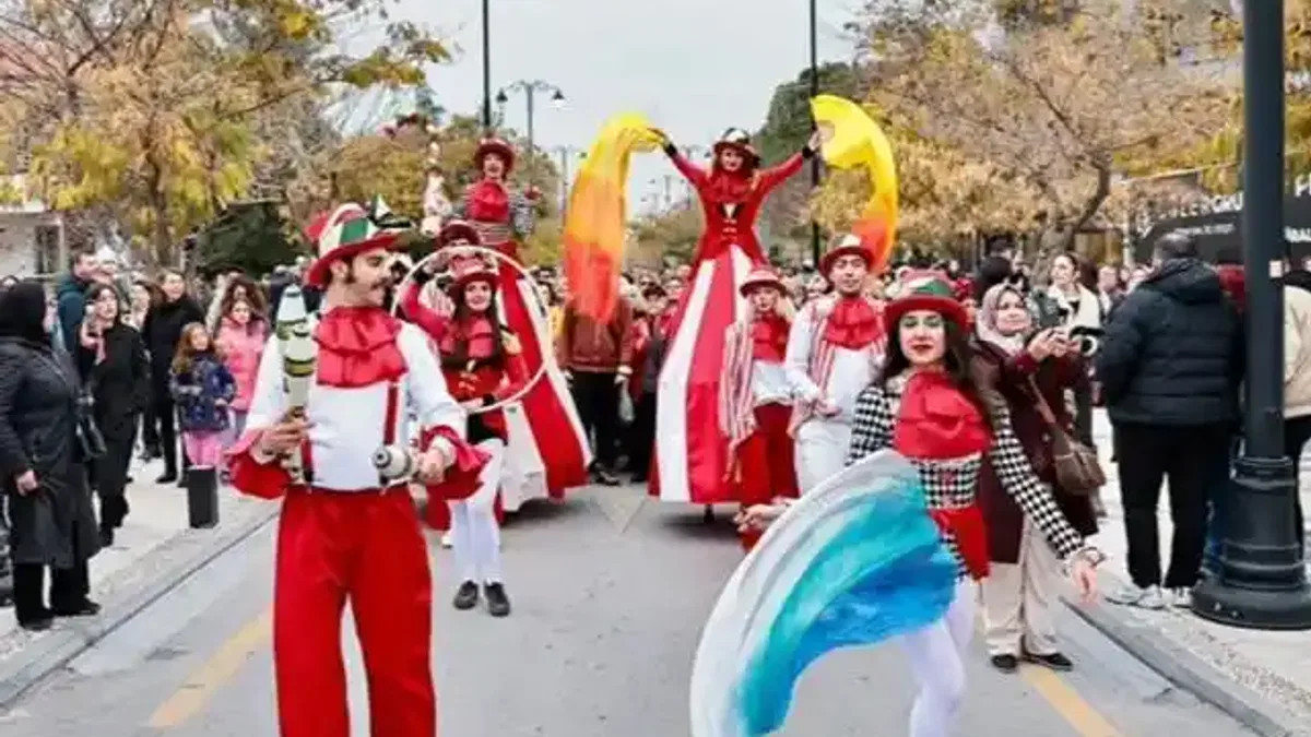 Denizli'de Yılbaşı Festivali coşkuyla başladı