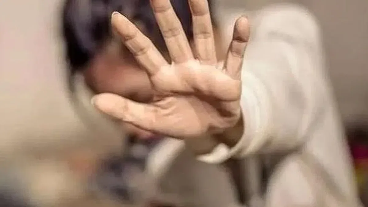 Şiddet, kadının benlik saygısını zedeliyor