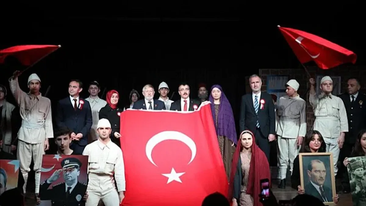 İnegöl'de Çanakkale Zaferi'nin 108'inci yılı yad edildi