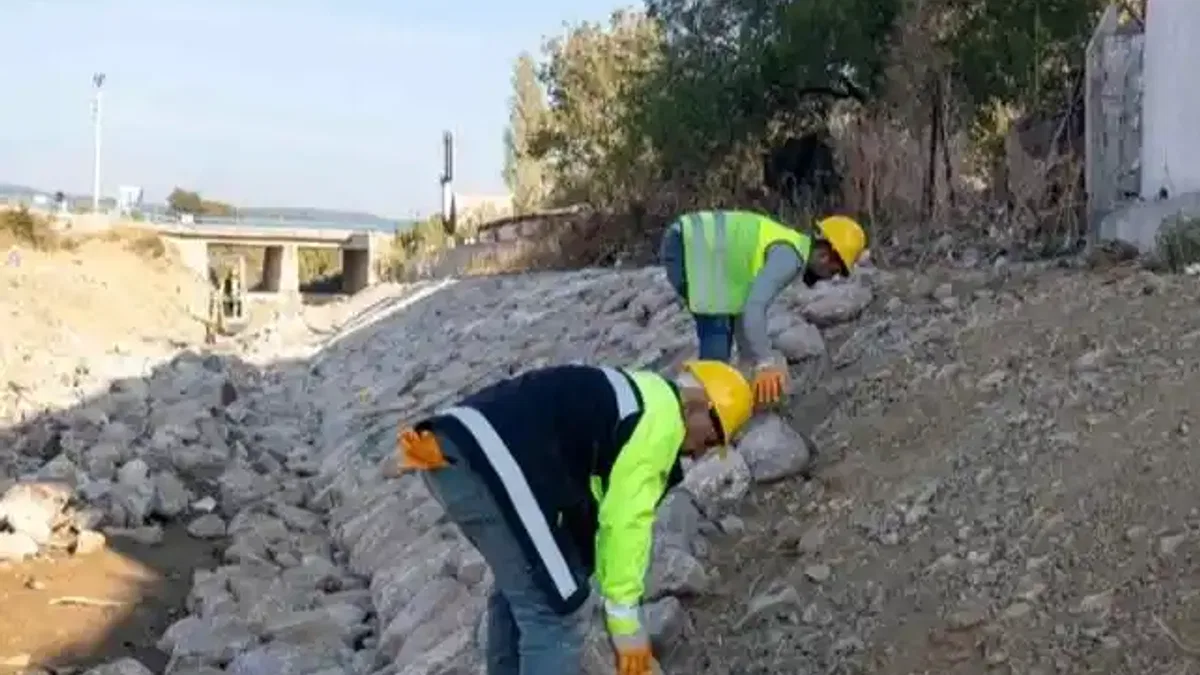İzmir Yarımada dereleri ıslah ediliyor
