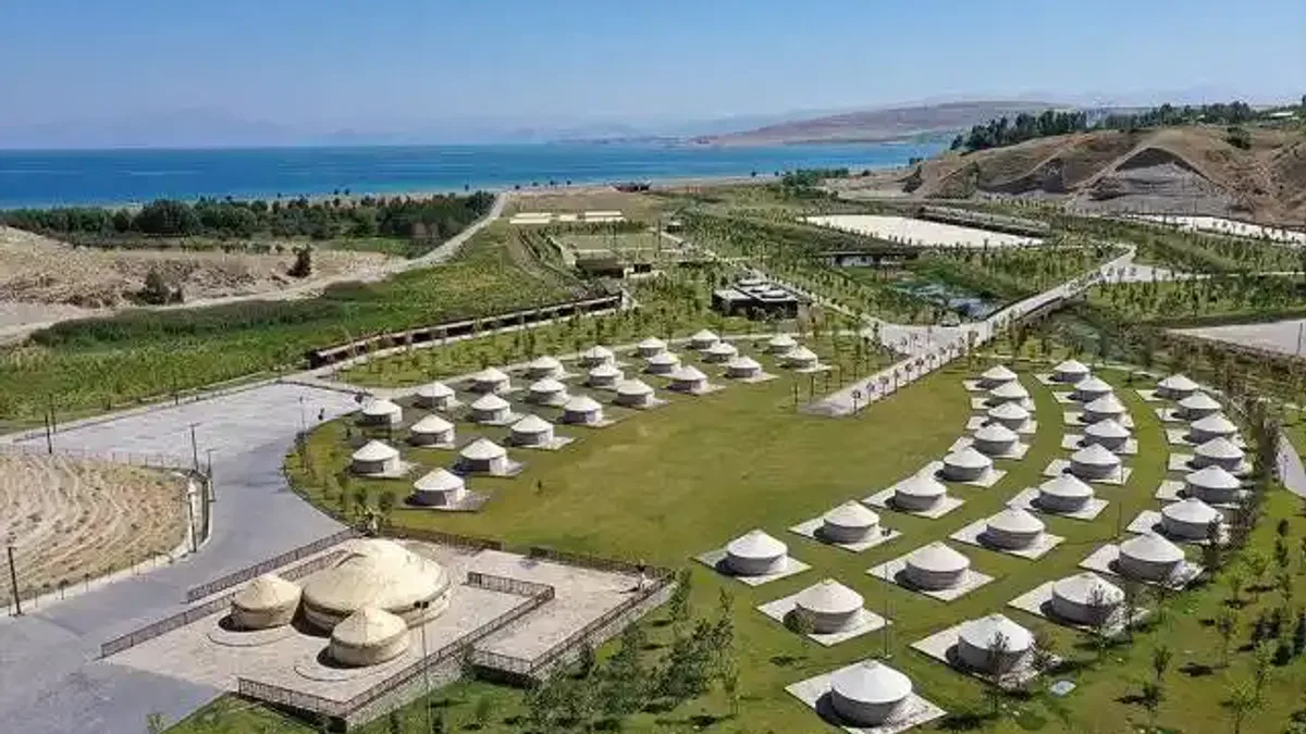 Ahlat'taki millet bahçesinde ziyaretçilere Selçuklu ruhu yaşatılacak