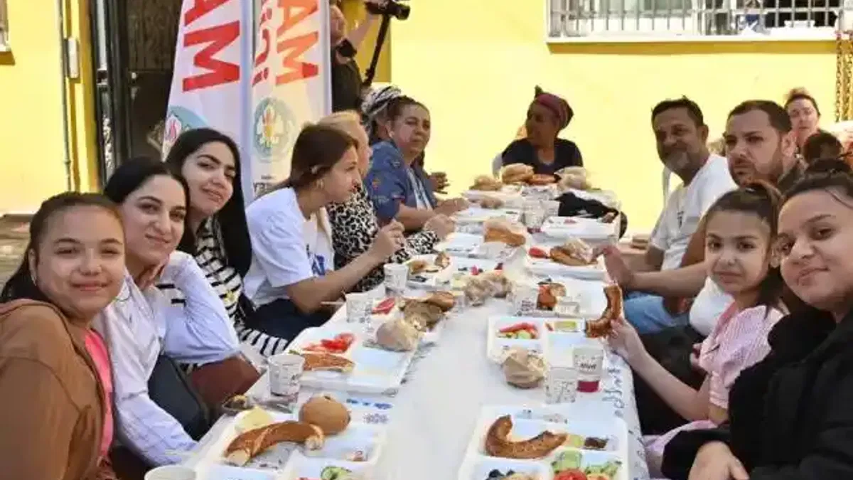 Manisa'da Hıdırellez kahvaltısı