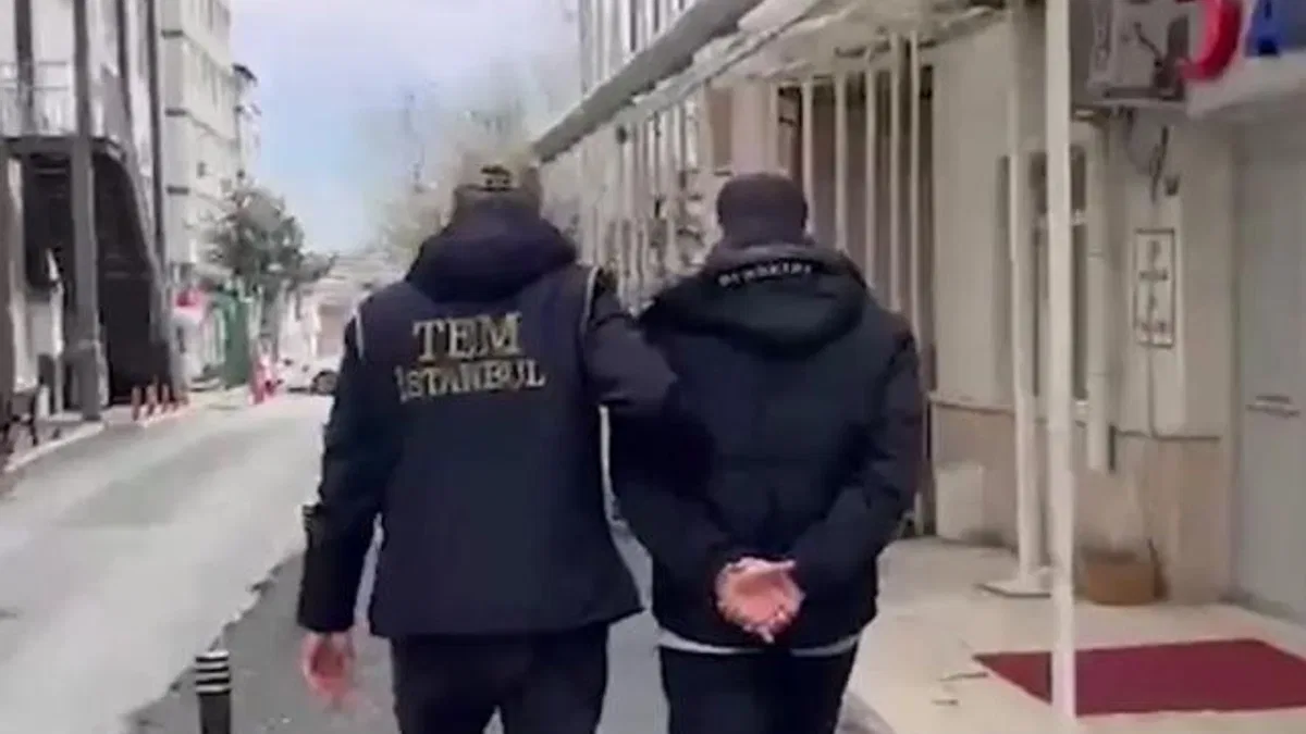 Son iki haftada 35 ilde DEAŞ'a 184 gözaltı!